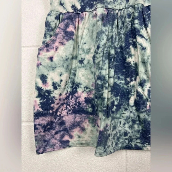 Cute Tye Dye Play dress by Cat & Jack Size Small - Picture 2 of 6